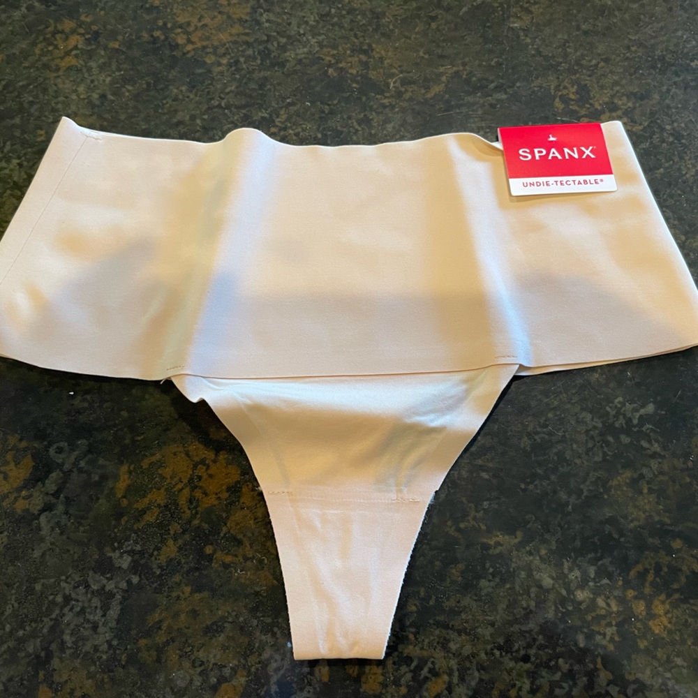 Spanx thong